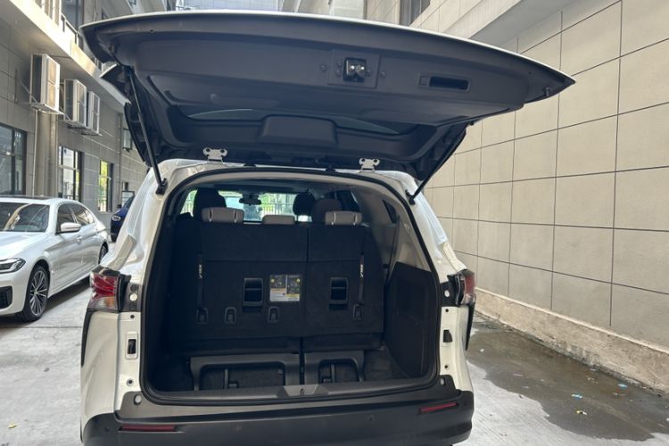 Used Toyota Sienna 2021 2.5L Hybrid Comfort Edition
