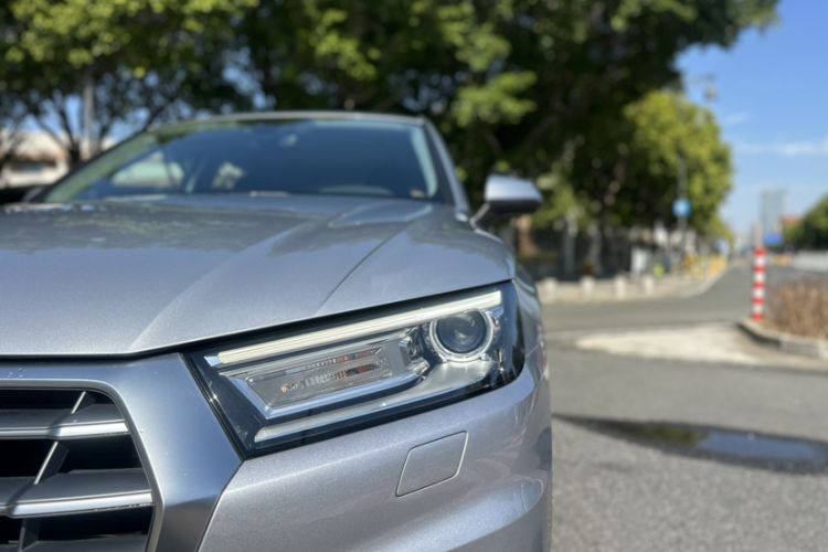 Used Audi Q5L 2018 40 TFSI Prestige Edition China VI Emission Standard
