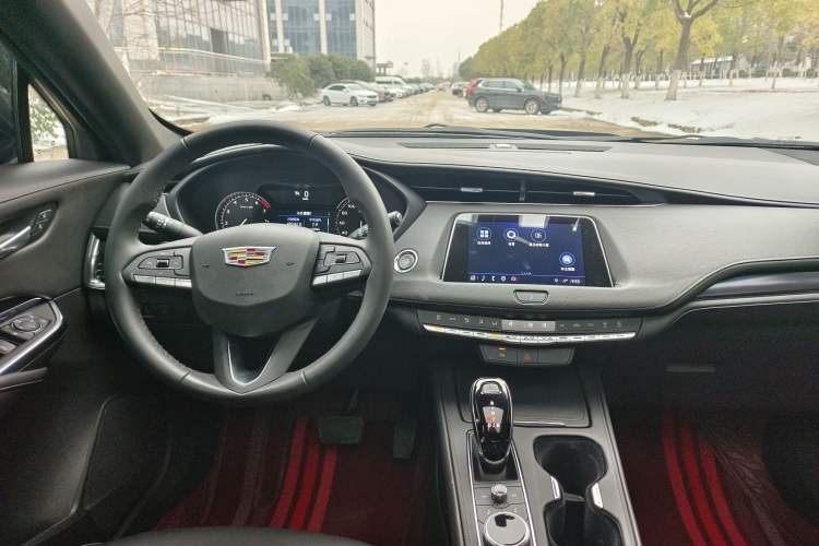 Used Cadillac XT4 2022 28T Two-Wheel Drive Fashion Edition