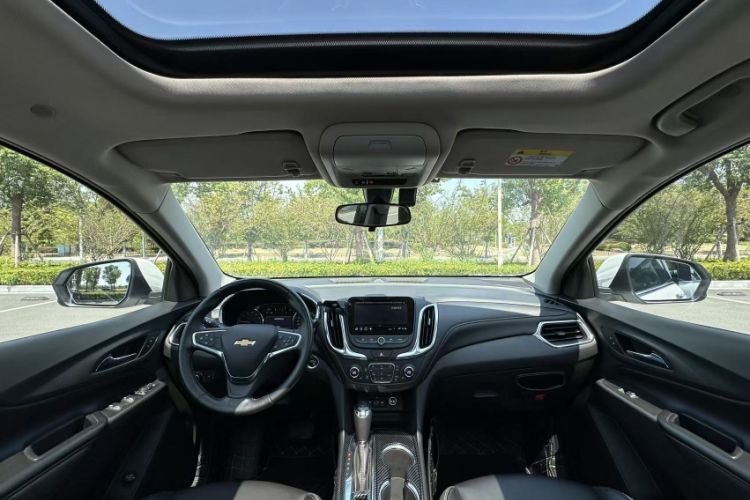 Used Chevrolet Equinox 2019 535T Automatic YuJie Edition China VI
