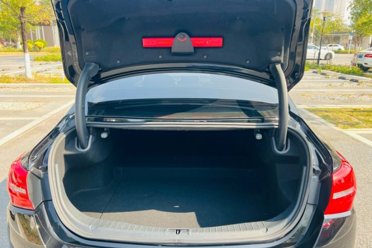 Used Hongqi H5 2020 1.8T Automatic ZhiLian QiYun Edition
