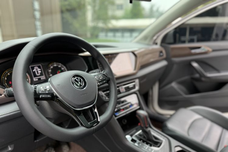 Used Volkswagen Tharu 2021 280TSI Two-Wheel Drive Comfort Edition