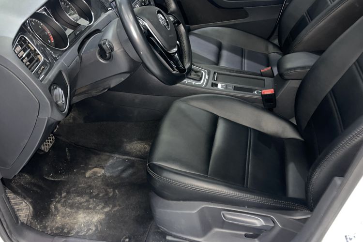 Used Volkswagen Golf 2019 200TSI DSG Comfort & Ambition Edition China VI Standard
