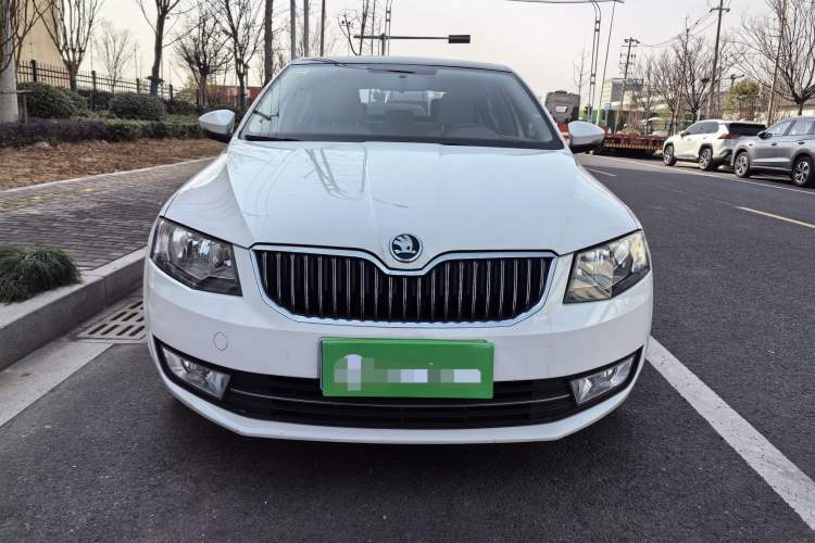 Used Skoda Octavia 2015 1.6L Automatic Yijun Edition