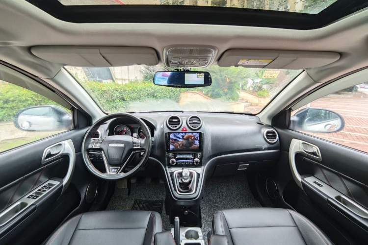 Used Haval H6 2016 Upgraded Model 1.5T Manual Two-Wheel Drive Elite Version