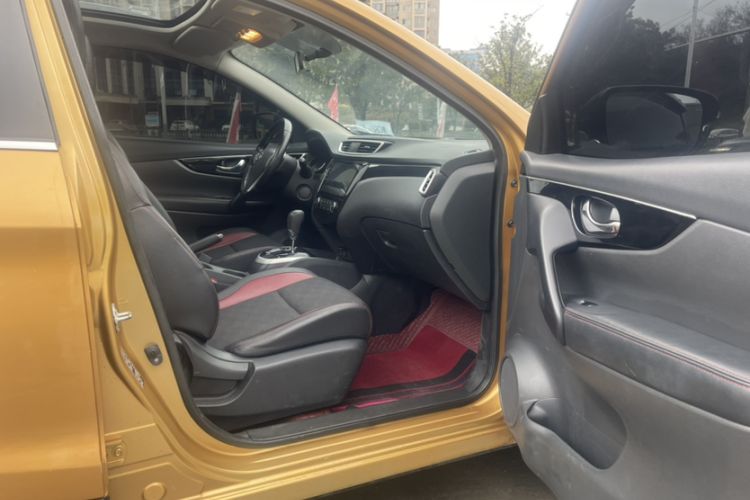 Used Nissan Qashqai 2016 2.0L CVT Luxury Edition
