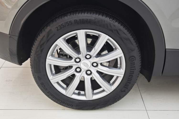 Used Cadillac XT4 2018 28T Two-Wheel Drive Leading Version
