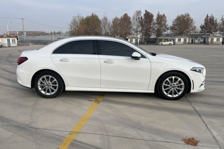 Used Mercedes-Benz A-Class 2020 Restyled A 200 L Sport Sedan Fashion Version
