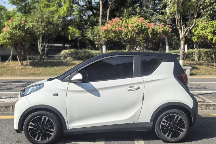 Used Chery Little Ant 2022 Sweet Pink Edition Half-Sugar Version Lithium Iron Phosphate 30 kW 301 km
