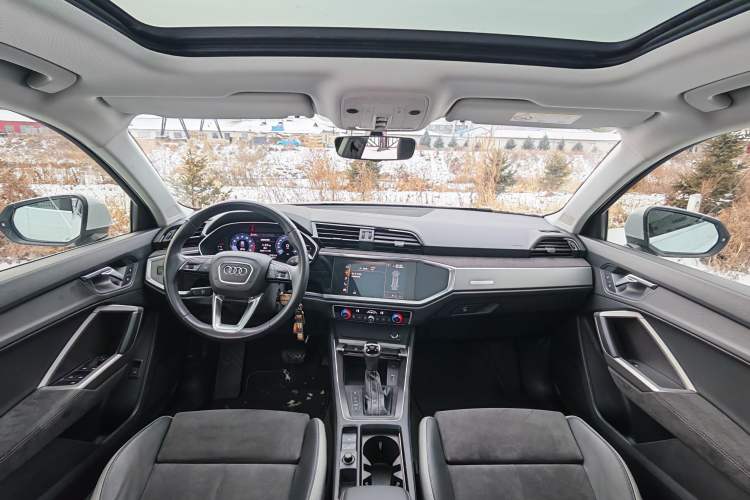 Used Audi Q3 2020 35 TFSI Ambition Dynamic Edition
