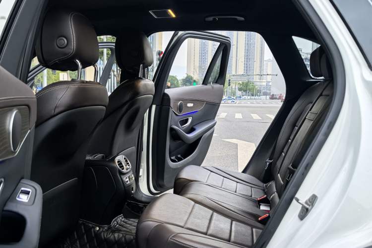 Used Mercedes-Benz GLC 2020 GLC 260 L 4MATIC Luxury Model
