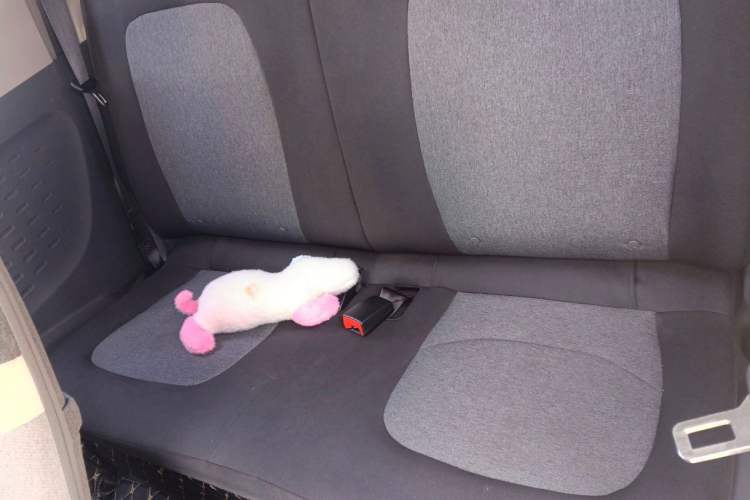 Used Wuling Hongguang MINIEV 2022 Macaron Premium Model – Lithium Ternary Battery
