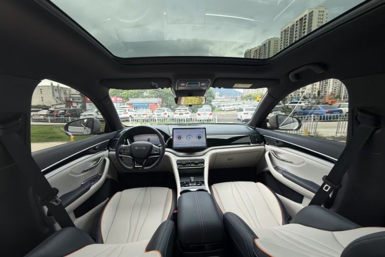 Used BYD Song PLUS New Energy 2024 Honor Edition EV 520km Luxury Model
