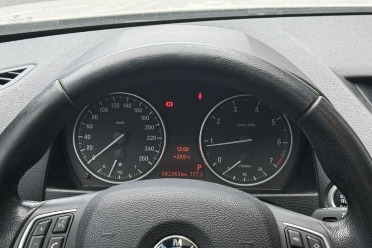 Used BMW X1 2014 sDrive18i Leading Model
