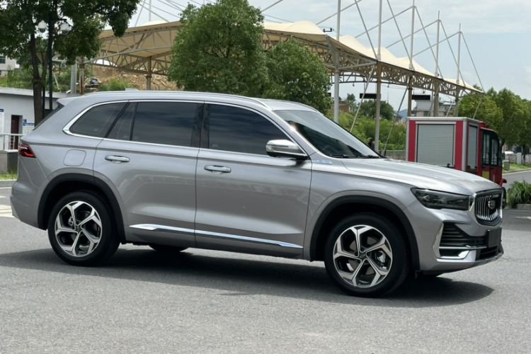 Used Geely Auto Monjaro L 2024 2.0TD High-Power Automatic Two-Wheel Drive Yunqi Version
