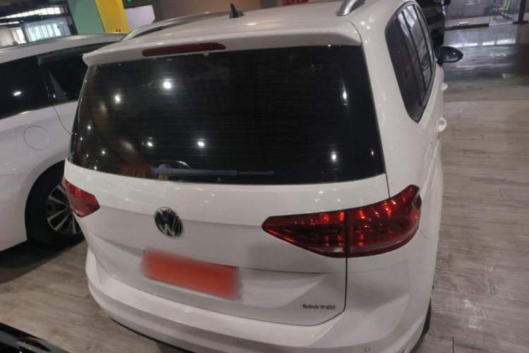 Used Volkswagen Touran 2018 Volkswagen Touran L 280TSI DSG Comfort Edition 7 Seats China V Emission Standard
