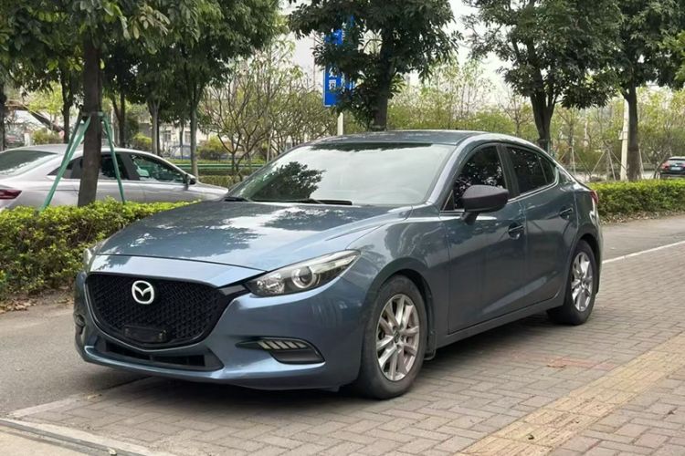 Used Mazda Mazda 3 Axela 2017 Sedan 1.5L Automatic Comfort Model China VI Standard
