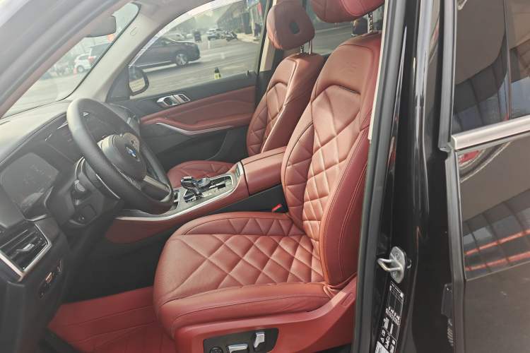 Used BMW X5 2022 Restyled xDrive 30Li M Sport Package