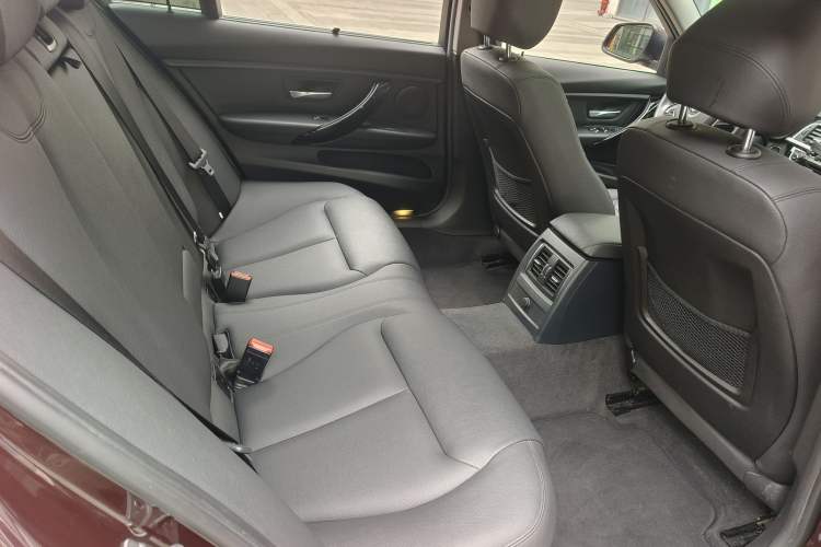 Used BMW 3 Series 2017 320Li Fashion Model
