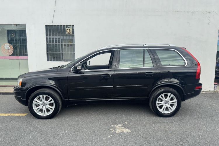 Used Volvo XC Classic 2014 T5 Luxury Edition
