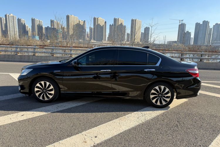 Used Honda Accord 2016 Hybrid 2.0L Sharp Edition

