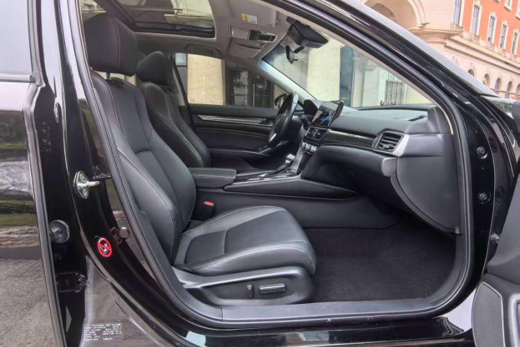 Used Honda Accord 2022 260TURBO Phantom Night · Prestige Edition
