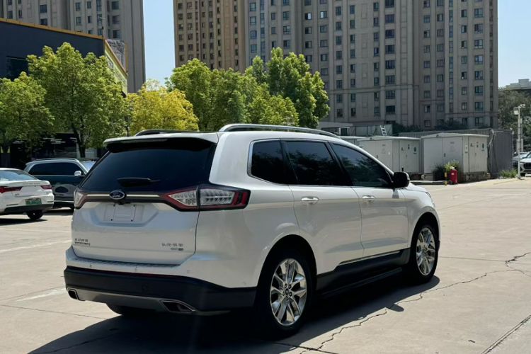 Used Ford Edge 2016 EcoBoost 245 Four-Wheel Drive Titanium 7-Seater
