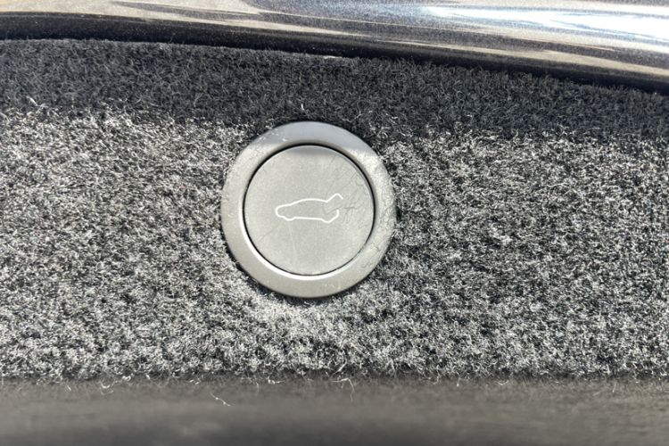 Used Tesla Model 3 2023 Long-Range All-Wheel-Drive Version
