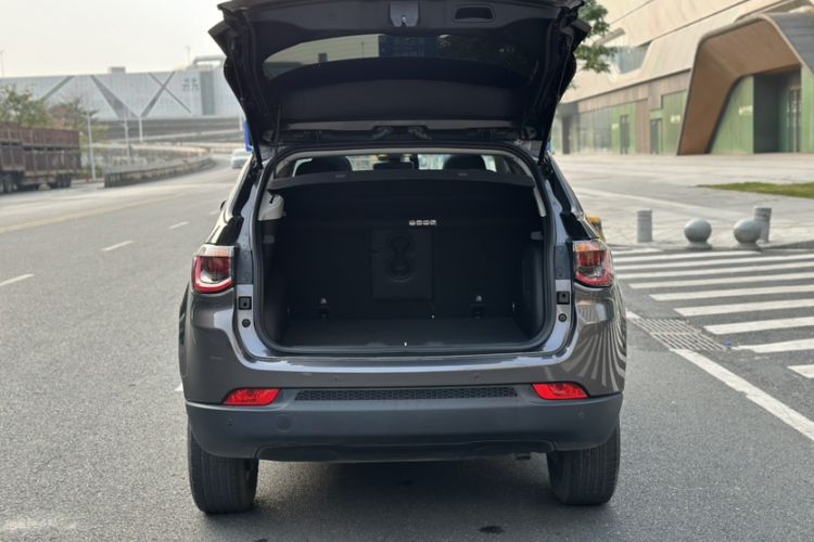 Used  Compass 2019 220T Automatic Four-Wheel Drive High-Performance Flagship Edition
