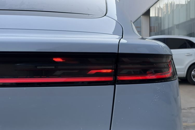 Used VOYAH PASSION 2023 Four-Wheel Drive Standard Edition
