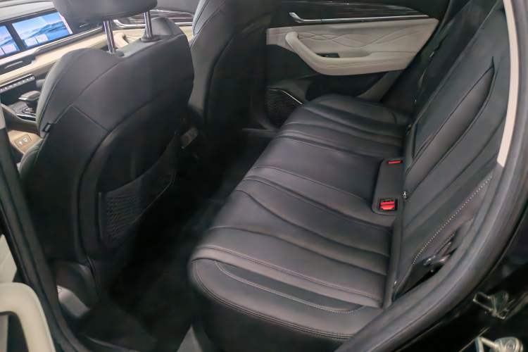 Used Geely Auto Monjaro L 2023 2.0TD High-Power Automatic Two-Wheel Drive Flagship Version
