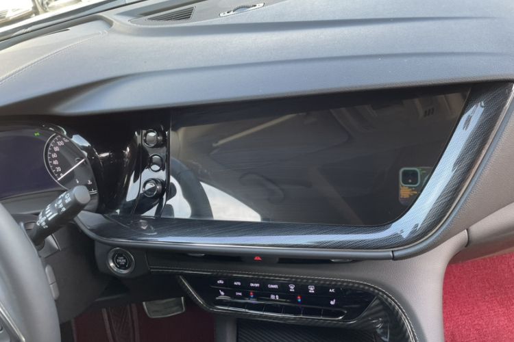 Used Buick Envision 2022 Encore S GS Two-Wheel Drive Smart Sport Model
