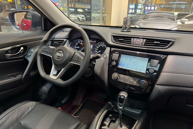 Used Nissan X-Trail 2017 2.0L CVT Comfort Edition 2WD
