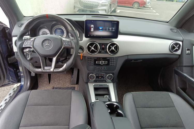 Used Mercedes-Benz GLK-Class 2014 GLK 200 Standard Model
