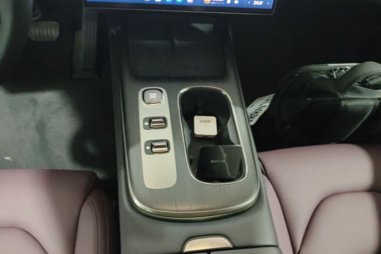 Used Xiaomi Auto SU7 2024 Rear-Drive Long-Range Intelligent Driving Version
