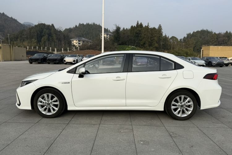 Used Toyota Corolla 2023 1.8L Smart Electric Hybrid Dual-Motor Elite Edition
