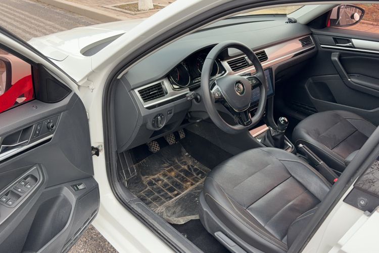 Used Volkswagen Bora 2018 1.5L Manual Comfort Model
