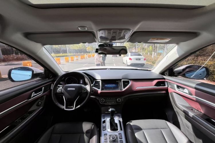 Used Haval H6 Coupe 2018 Red-Label 1.5T Automatic Two-Wheel Drive Ultra-Luxury Model
