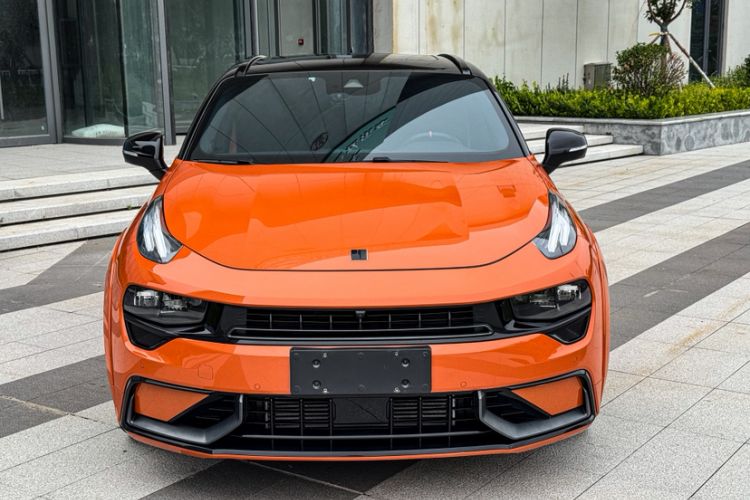 Used Lynk & Co 02 Hatchback 2021 2.0TD Halo Driving Control Kit Edition
