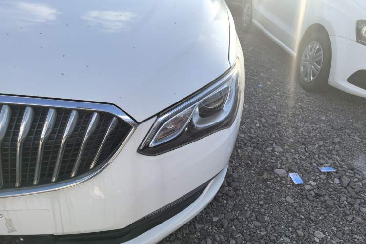 Used Buick GT 2015 15N Automatic Elite Version
