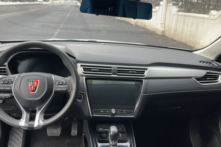 Used Roewe i5 2020 1.5L Automatic 4G Connect Luxury Flagship Edition