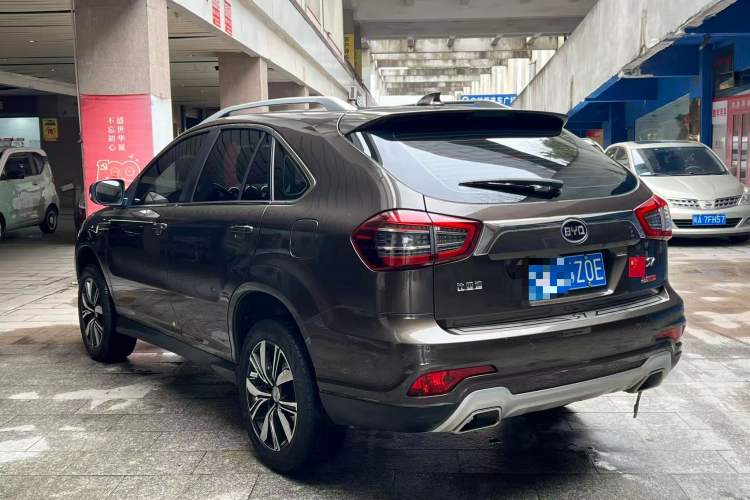 Used BYD S7 2017 2.0T Automatic Prestige Edition
