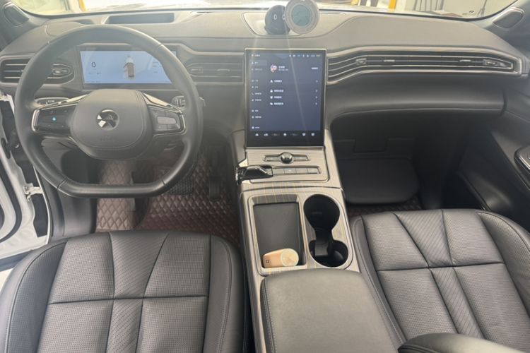 Used Nio ES8 2020 415 km Range 7-Seater Version
