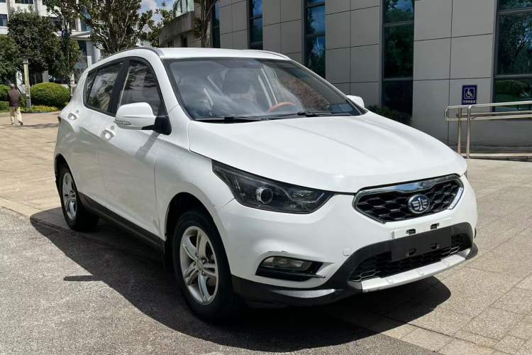 Used FAW Junpai D60 2015 1.5L Manual Standard Edition
