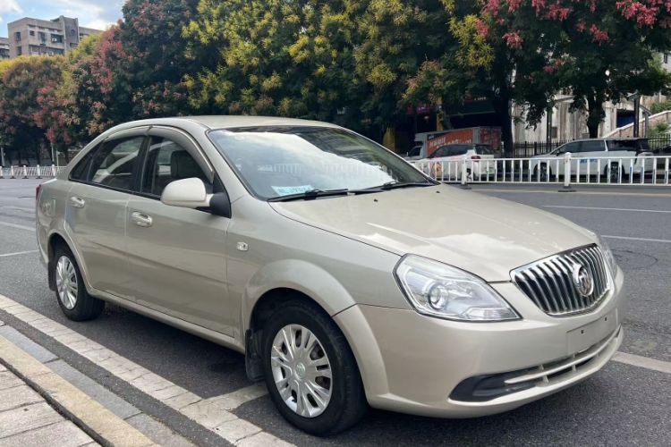 Used Buick Excelle 2015 1.5L Automatic Classic Model
