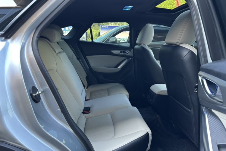 Used Mazda CX-4 2016 2.5L Automatic 4x4 Bluetide Fearless Edition
