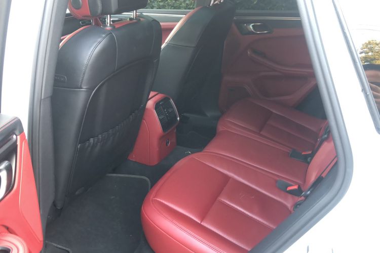 Used Porsche Macan 2024 Macan 2.0T