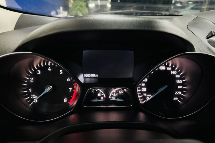 Used Ford Kuga 2017 EcoBoost 180 Two-Wheel-Drive Luxury Wing Edition
