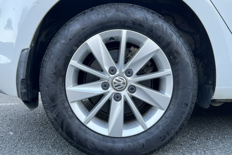 Used Volkswagen Golf 2015 1.6L Automatic Fashion Model