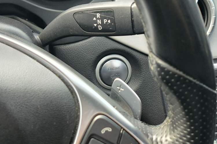 Used Mercedes-Benz CLA 2014 CLA 260 4MATIC
